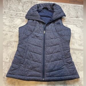 The North Face Women's Blue Quilted Vest